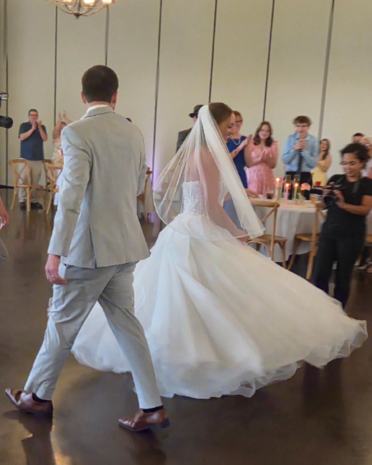 Guests applauding the first dance